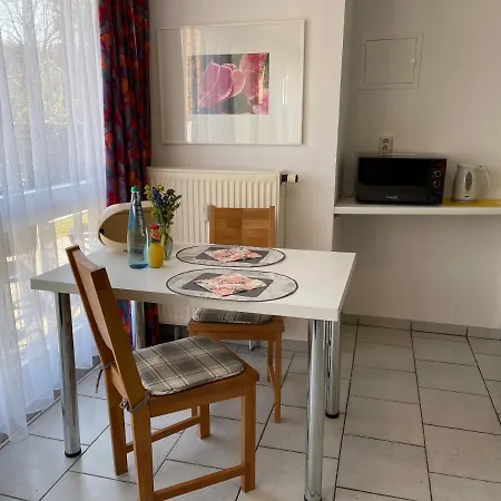 Apartment Am Kurpark Bad Kosen Buitenkant foto