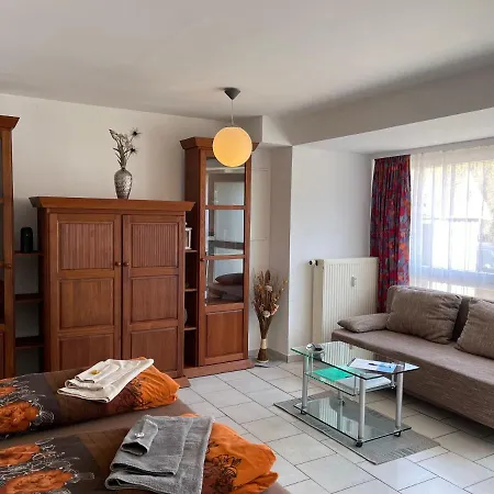 Apartment Am Kurpark Bad Kosen Buitenkant foto