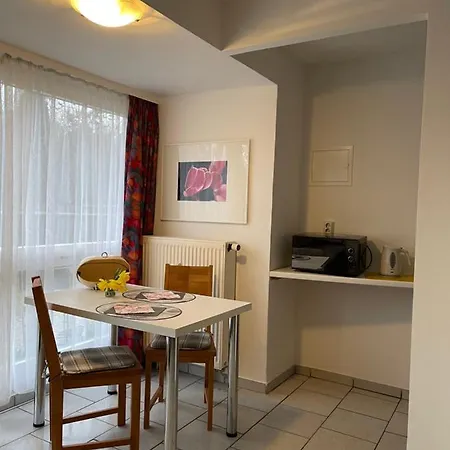 Apartment Am Kurpark Bad Kosen Buitenkant foto