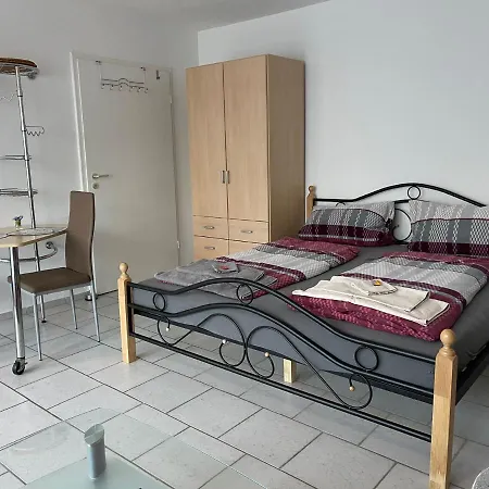 Apartment Am Kurpark Bad Kosen Buitenkant foto